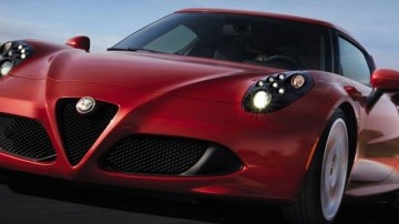 El Alfa Romeo 4C marca el regreso de la marca a EEUU.